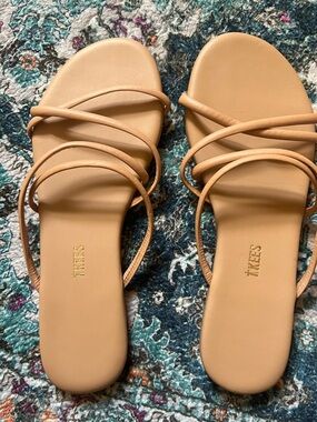 Tkees Strappy Sandals Tan 10 coquette boho cottagecore revolve Anthropologie co